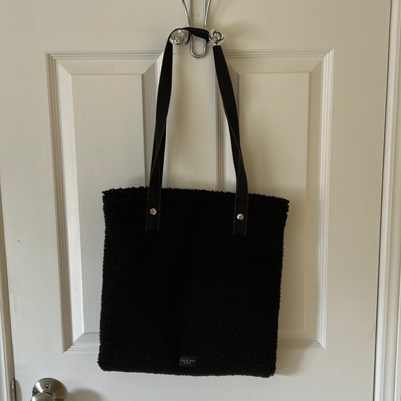 Rag & Bone- Addison Sherpa Tote - Picture 3 of 10